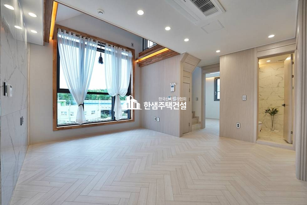 경기 고양덕양구 주교동 골드리움 더 테라스 > 복층, 3룸 타입다양 분양 매물번호 12656 사진 3