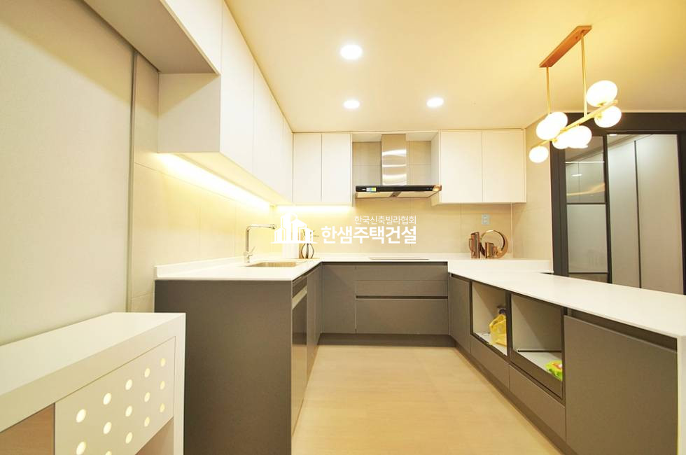경기 부천원미구 도당동 중앙파크뷰 THE 숲 아파트 > 4룸 > 정남향, 공원뷰 분양 매물번호 12601 사진 13