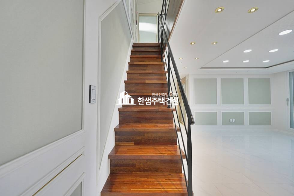 경기 파주시 상지석동 이프온 >거실2>테라스2 분양 매물번호 12639 사진 11