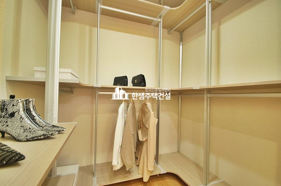 경기 파주시 야당동 엘씨엘로 > B Type >욕조_드레스룸 분양 매물번호 12616 사진 20