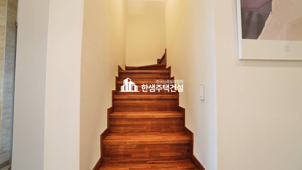 경기 광주시 오포읍 신현리 로데힐스 전원주택 B / 거실2, 방3, 앞마당 / 테라스 분양 매물번호 12300 사진 17