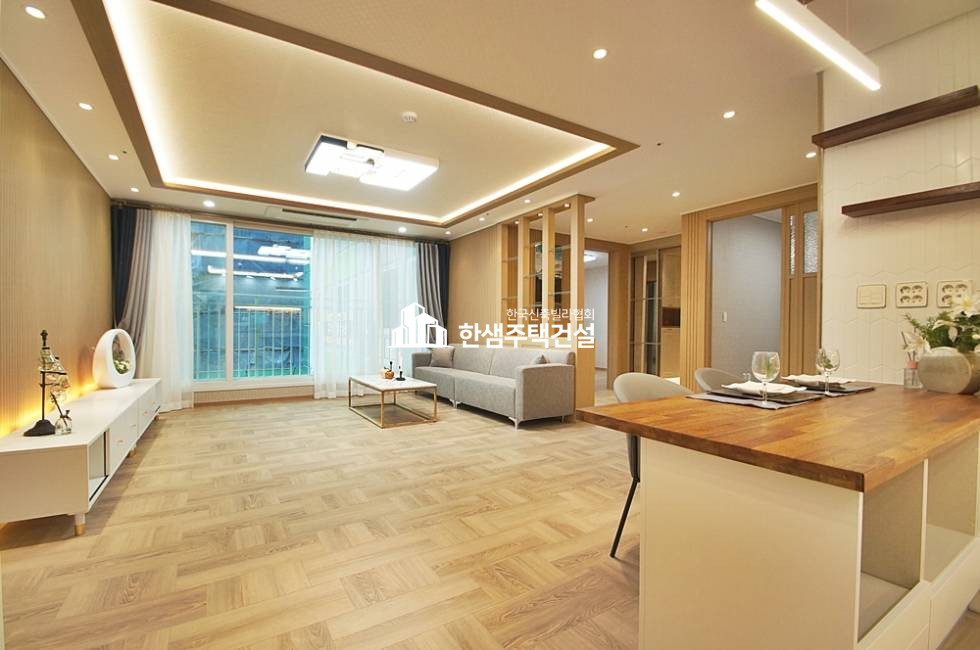 경기 부천원미구 도당동 스타파크힐 THE 숲 아파트 > 4룸 > 테라스 >창고 분양 매물번호 12602 사진 3