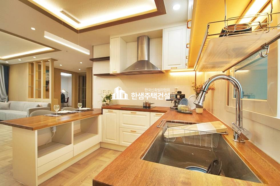 경기 부천원미구 도당동 스타파크힐 THE 숲 아파트 > 4룸 > 테라스 >창고 분양 매물번호 12602 사진 15