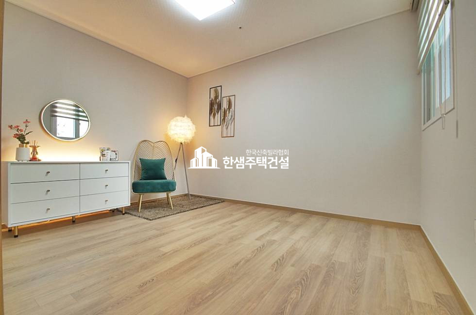 경기 부천원미구 도당동 스타파크힐 THE 숲 아파트 > 4룸 > 테라스 >창고 분양 매물번호 12602 사진 16