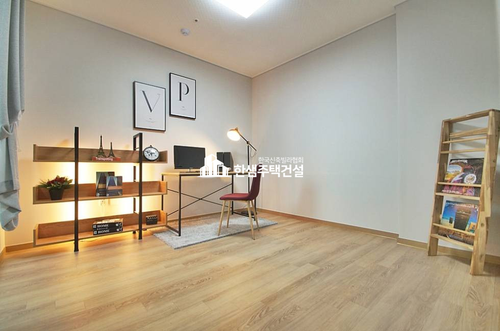 경기 부천원미구 도당동 스타파크힐 THE 숲 아파트 > 4룸 > 테라스 >창고 분양 매물번호 12602 사진 20