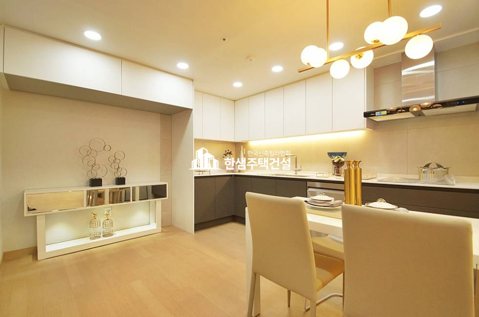 경기 부천원미구 도당동 세명파크 THE 숲 아파트 > 3룸 > 에어컨 4대 > 공원뷰 분양 매물번호 12600 사진 11