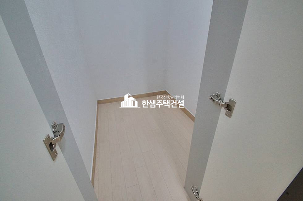 인천 미추홀구 문학동 로얄캐슬 [3개동 88세대 단지형, 가전제품 풀옵션] 분양 매물번호 13706 사진 43